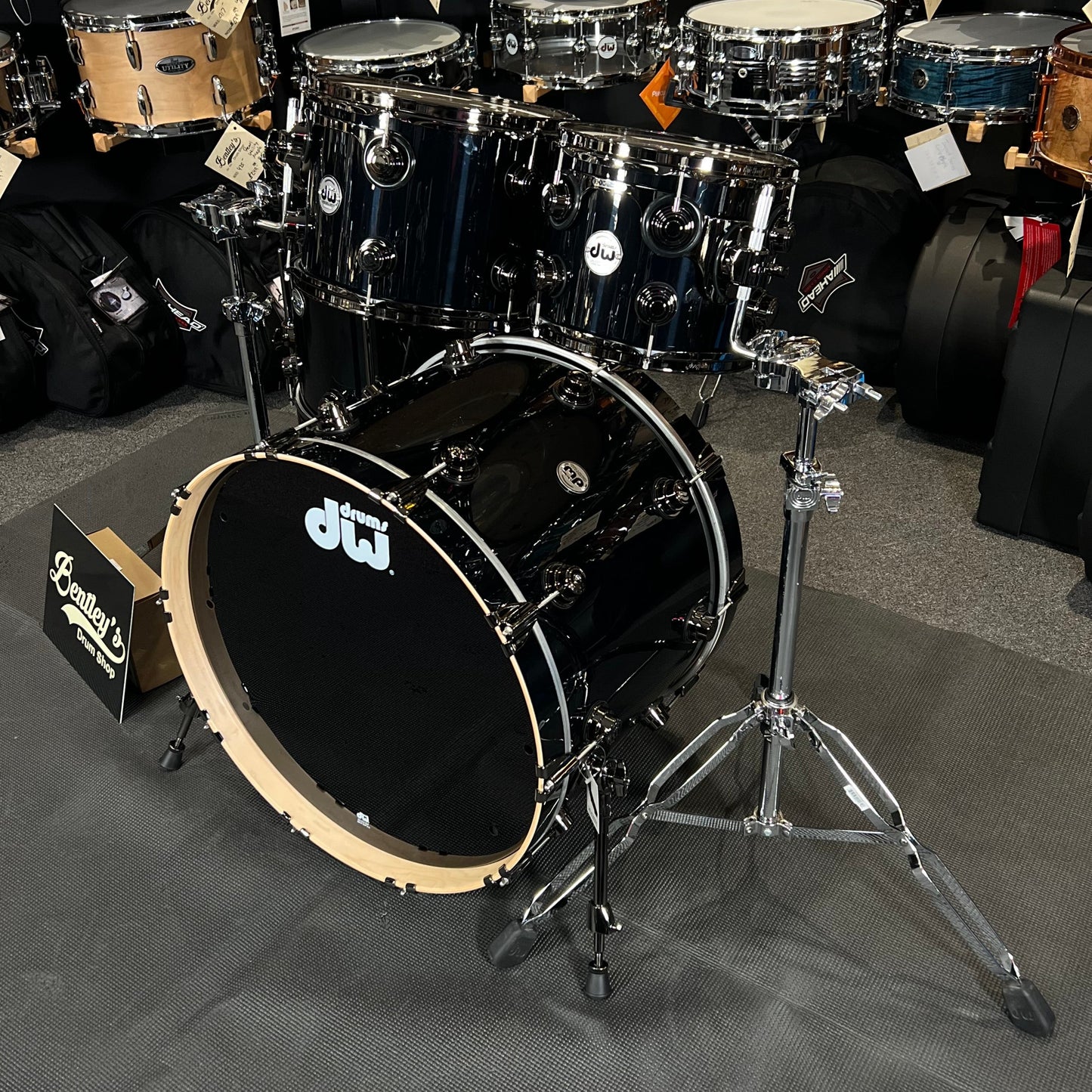 DW Collector's Series Pure Maple 10/12/16/22" Drum Set Kit in Piano Black w/ Black Nickel Hardware