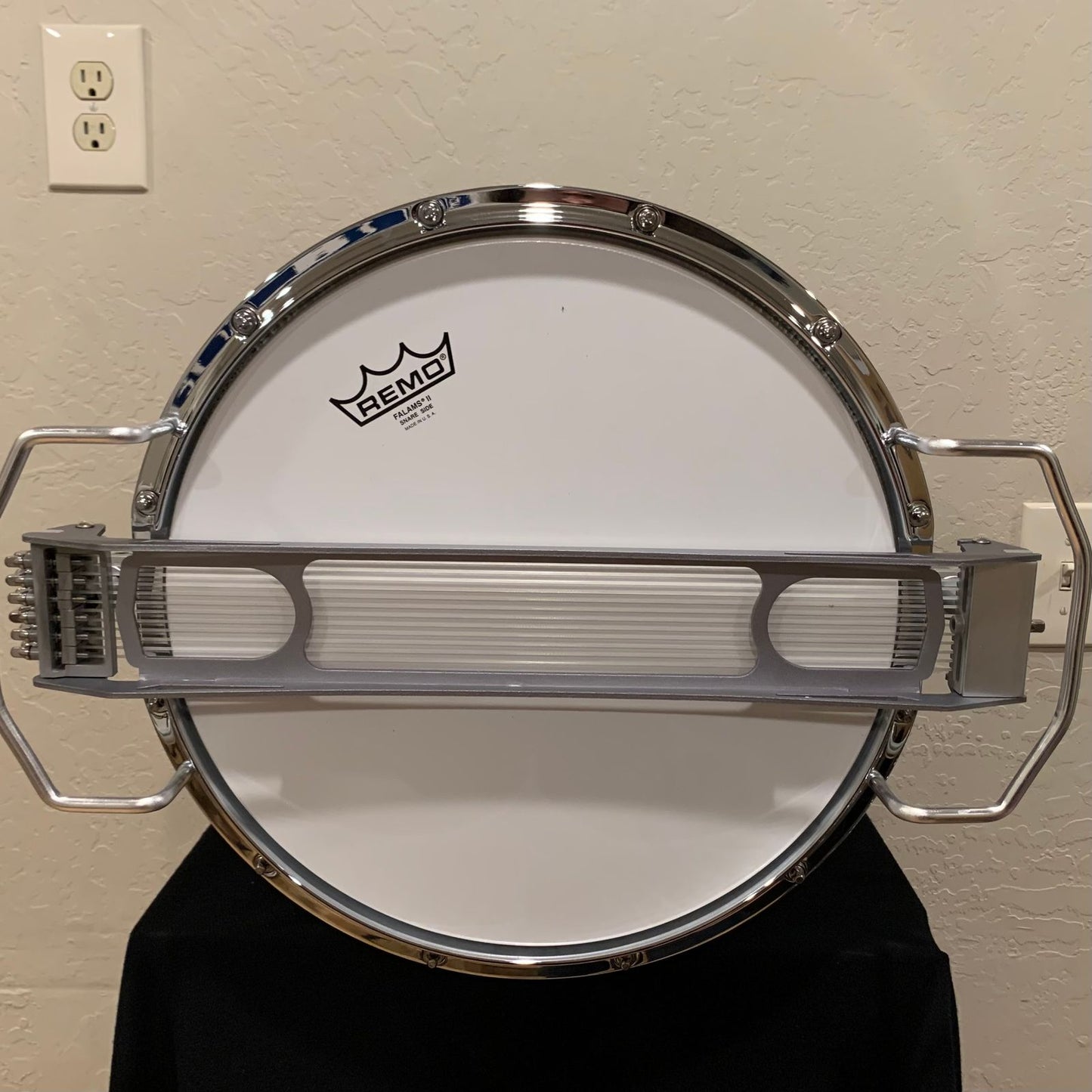 ~WOW!~ Mapex Quantum Mark II Classic 12x14 Marching Snare Drum in Silver Diamond Dazzle