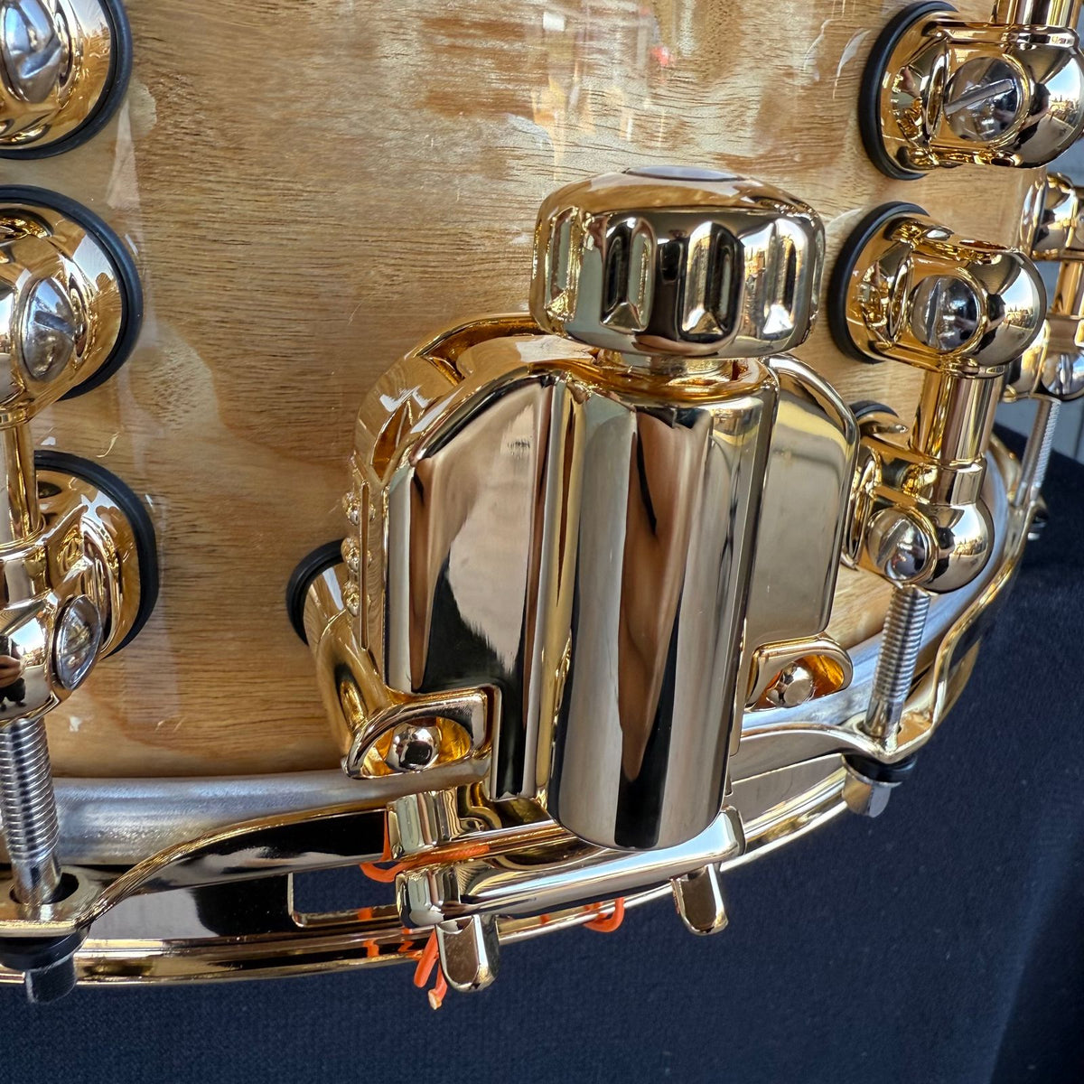 ~WOW!~ Pearl Masterworks Pure Oak 7x14" Snare Drum in Natural Gloss Lacquer over Exotic Artisan Tamo Ash with Gold Hardware