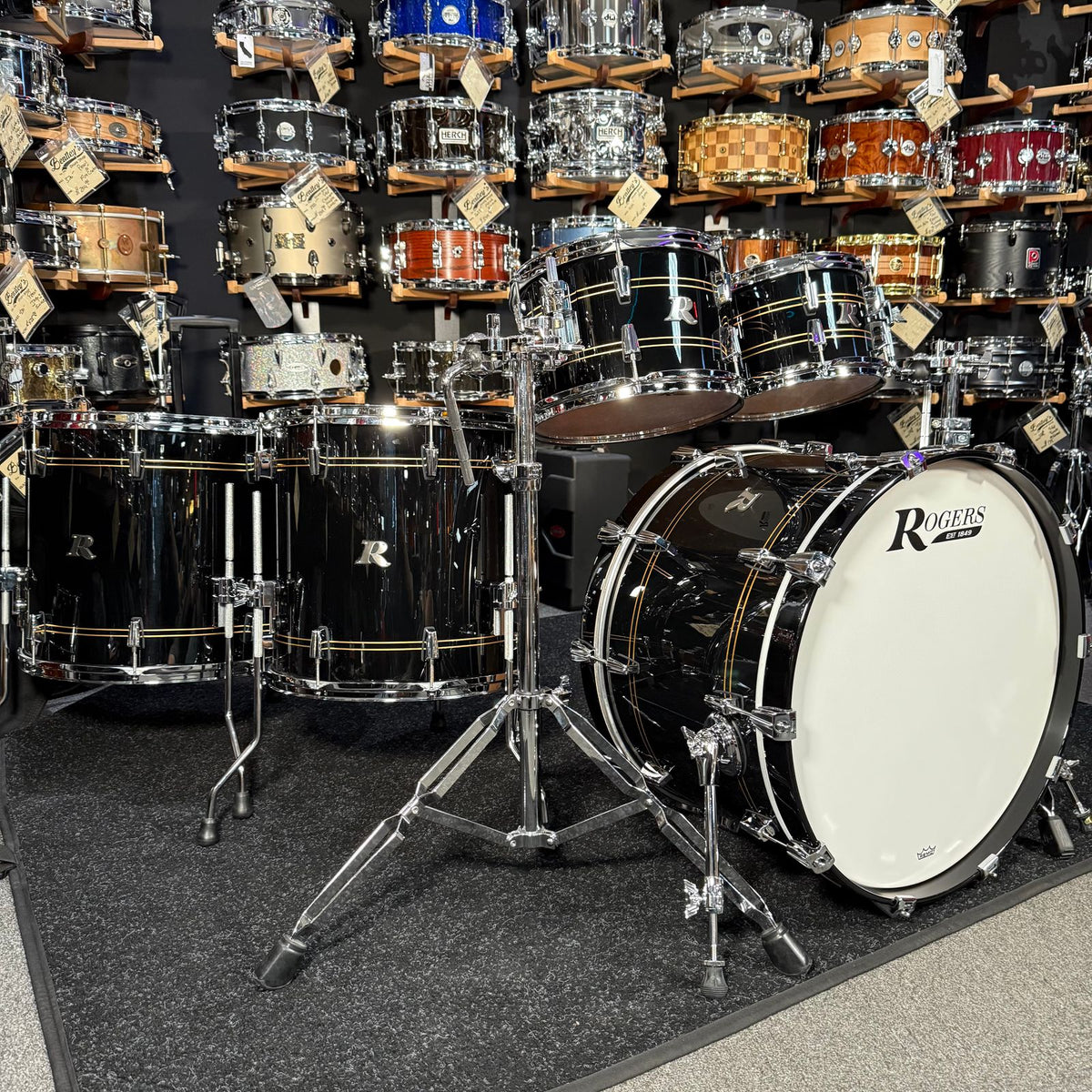 ~NEW!~ Rogers R-Series Maple 5-Piece 10/12/16/18/22 Drum Kit Set in Piano Black Gloss with Copper Pinstripe