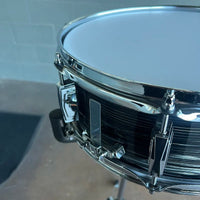 Ludwig Classic Maple 5x14" Ringo Snare Drum in Vintage Black Oyster 1Q