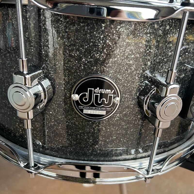 DW Performance Series 6.5x14" Snare Drum in Pewter Sparkle