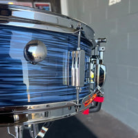 Pearl President Series Deluxe 5.5x14 Snare Drum in #767 Ocean Ripple