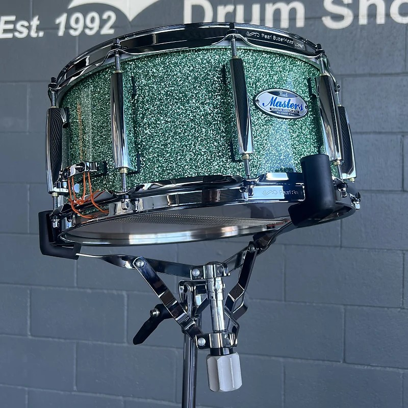 Pearl MCT1465S/C348 Masters Maple Complete 6.5x14" Snare Drum in #308 Absinthe Sparkle Lacquer