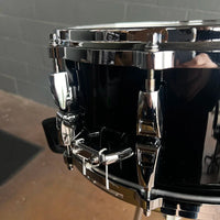 Yamaha AMS1460 Absolute Hybrid Maple 6x14" Snare Drum in Solid Black *IN STOCK*