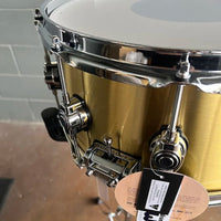 DW DRPM6514SSBP Performance Series 6.5x14" 1mm Polished Brass Snare Drum