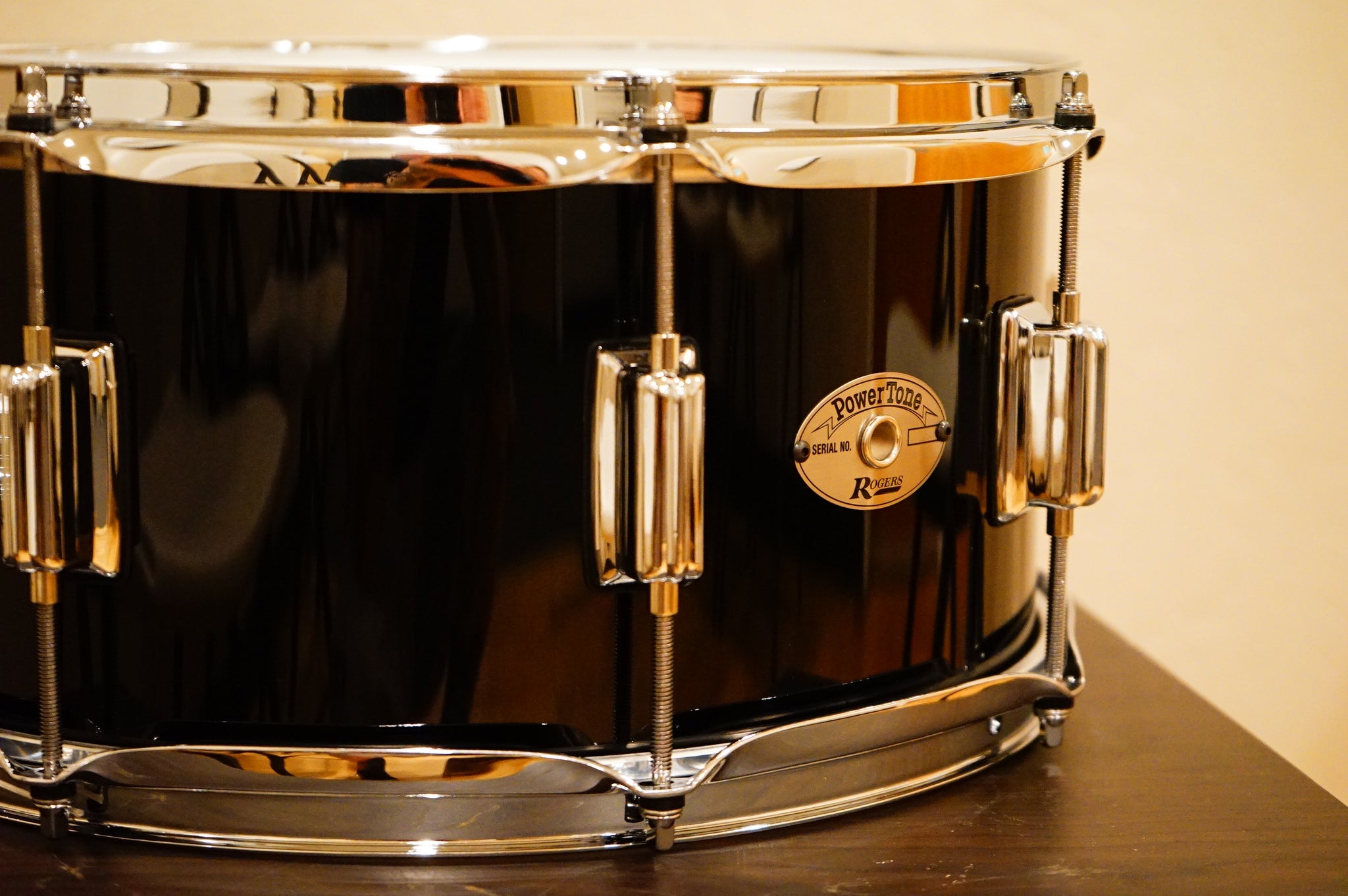 PEARL 6.5X14 Philharmonic Snare Drum, Piano Black / Gloss Walnut