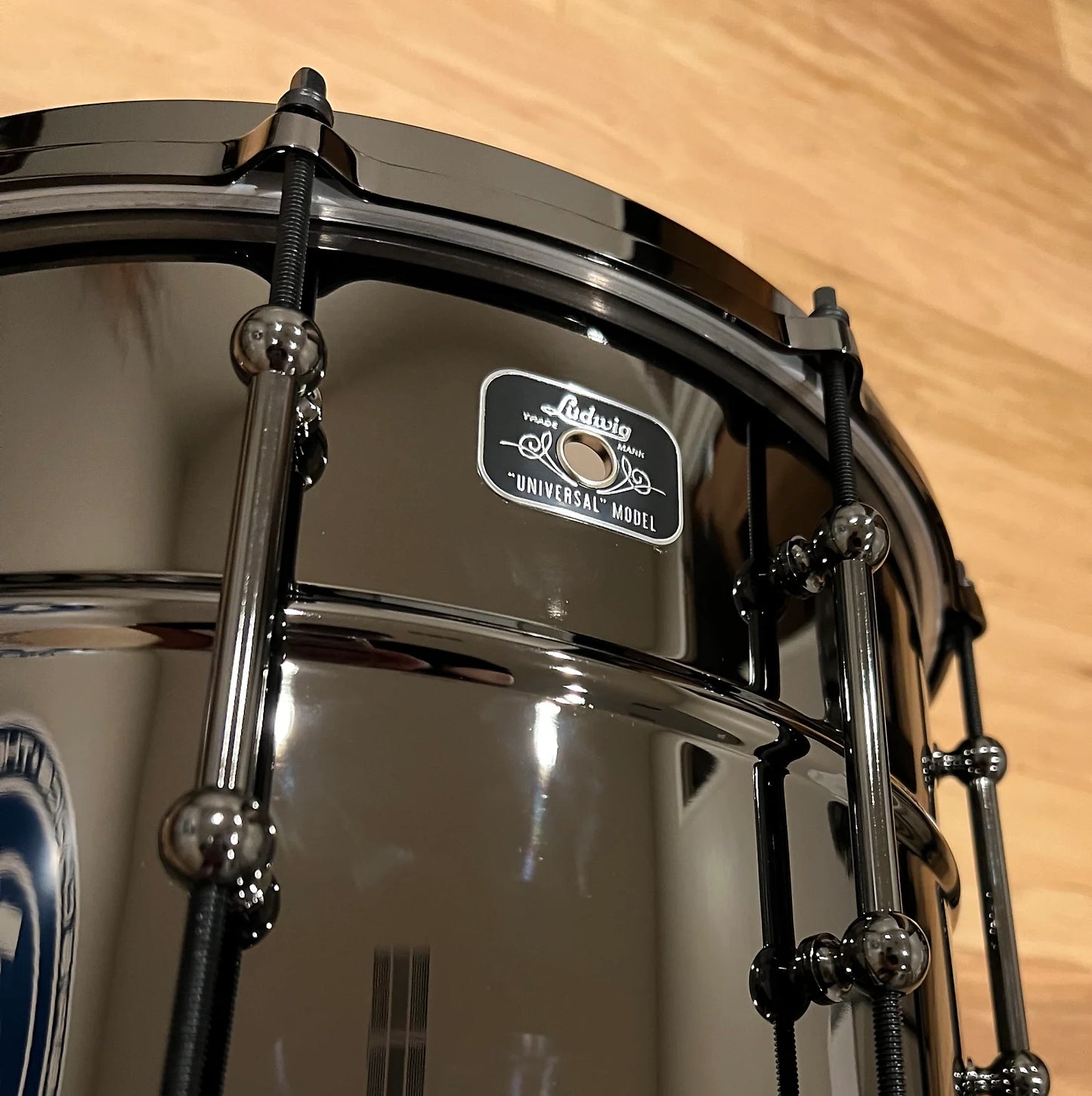 Ludwig Universal Series 8x14" Black Brass Snare Drum with Black Nickel Hardware