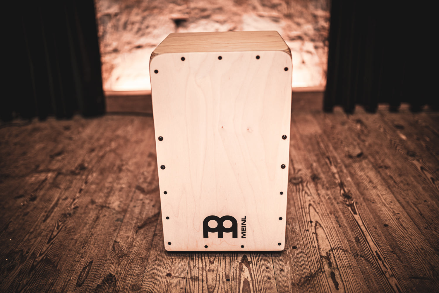 Cajón de la serie Woodcraft de Meinl Percussion PWC100B Pickup en color natural