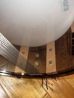 Caisse claire Doc Sweeney 14x5,5 Stave Claro Walnut &amp; Birdseye Maple avec matériel Aztec Gold Tout neuf