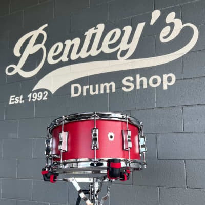 Ludwig Neusonic 6.5x14" Snare Drum in Satin Diablo Red from NAMM 2023