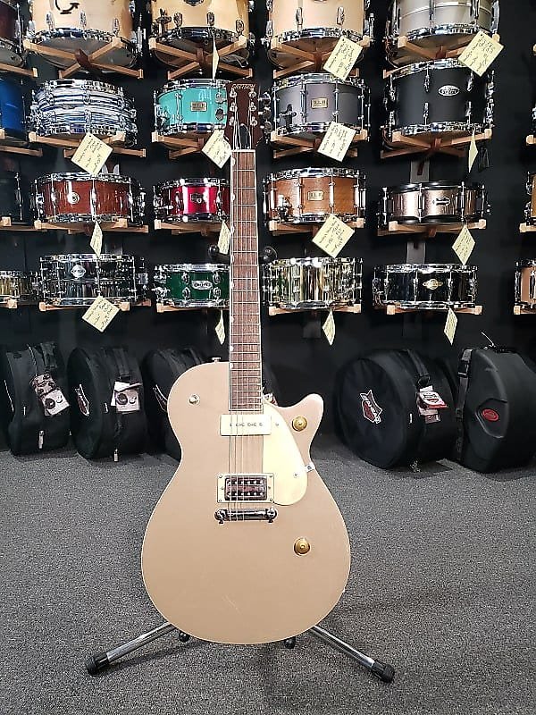 Gretsch G2215-P90 Streamliner Junior Jet Club Solid-Body en Sahara Metallic avec touche en laurier *EN STOCK*