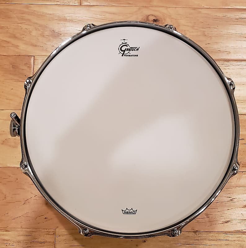 Caisse claire Gretsch Broadkaster 6,5 x 14 pouces en bleu glacier métallisé et argent brume bicolore