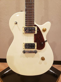 Gretsch G2210 Streamliner Junior Jet Club Solid Body en blanc vintage avec touche en laurier *EN STOCK*