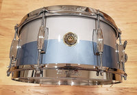 Caisse claire Gretsch Broadkaster 6,5 x 14 pouces en bleu glacier métallisé et argent brume bicolore