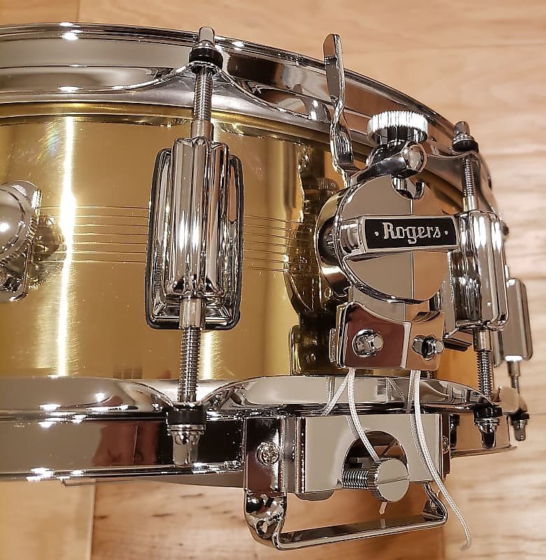 Caisse claire personnalisée Rogers 5x14" B7 Brass Dyna-Sonic