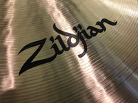 Cymbale Ride Zildjian Medium 24" A0037 avec lien vidéo