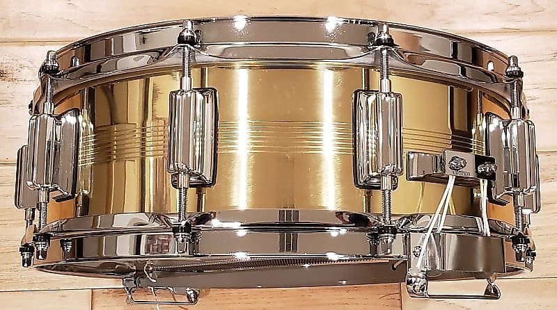 Caisse claire personnalisée Rogers 5x14" B7 Brass Dyna-Sonic