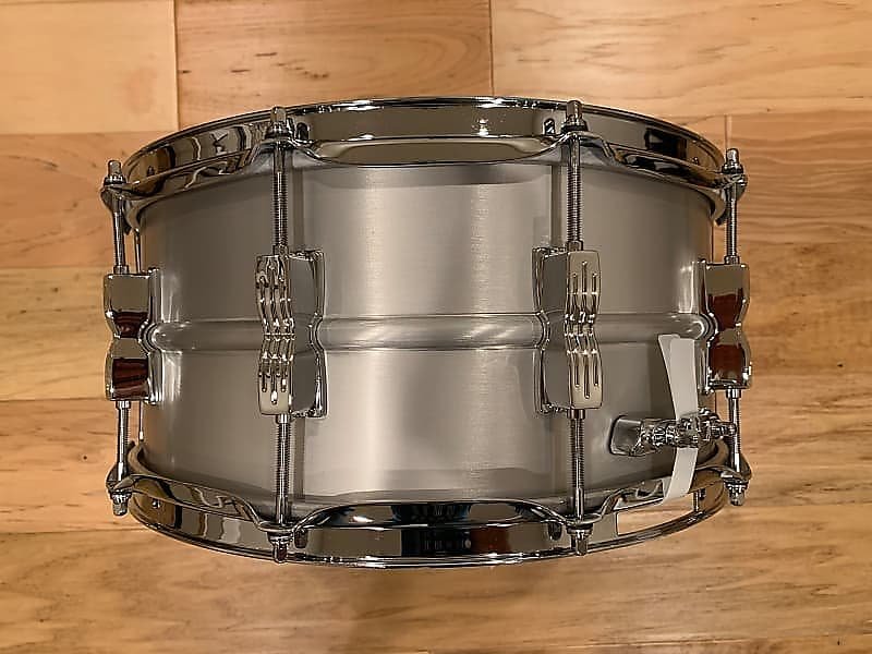 Ludwig LM405C Acrolite Classic 6.5x14" Snare Drum