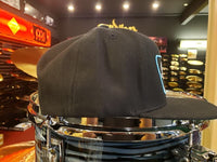 Casquette Snapback en tissu Drum Shop de Bentley, noire avec logo bleu et blanc