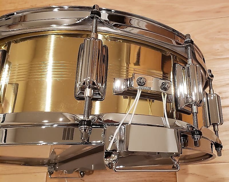 Caisse claire personnalisée Rogers 5x14" B7 Brass Dyna-Sonic