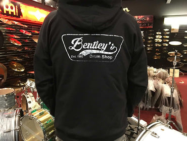 Sweat à capuche zippé Drum Shop de Bentley en noir avec logo blanc vieilli