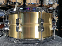 Caisse claire Ludwig LB654B 6,5x14" Acro Brass avec démonstration vidéo 