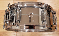 Gretsch G4160 USA Custom 5x14" Chrome over Brass Snare Drum